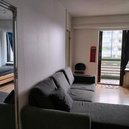 Apartment In Great Location Helsínquia Exterior foto